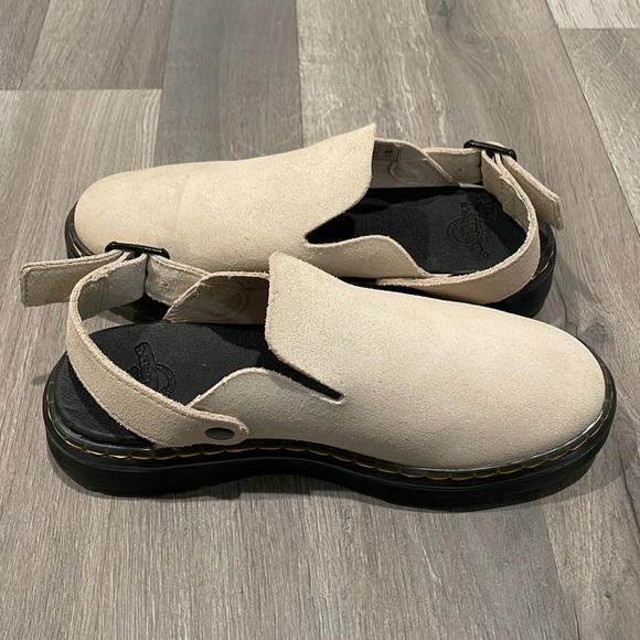 Dr Martens Women's Cream Carlson Suede Slingback Mules - Picture 10 of 15